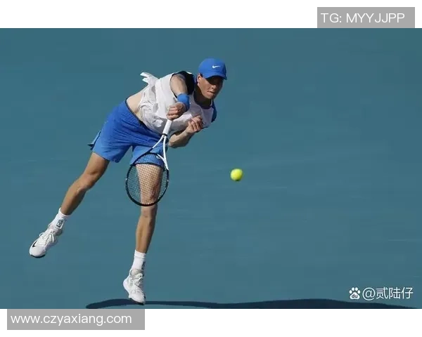 重庆网球队在锦标赛中以51分稳居积分榜首位展现强劲实力